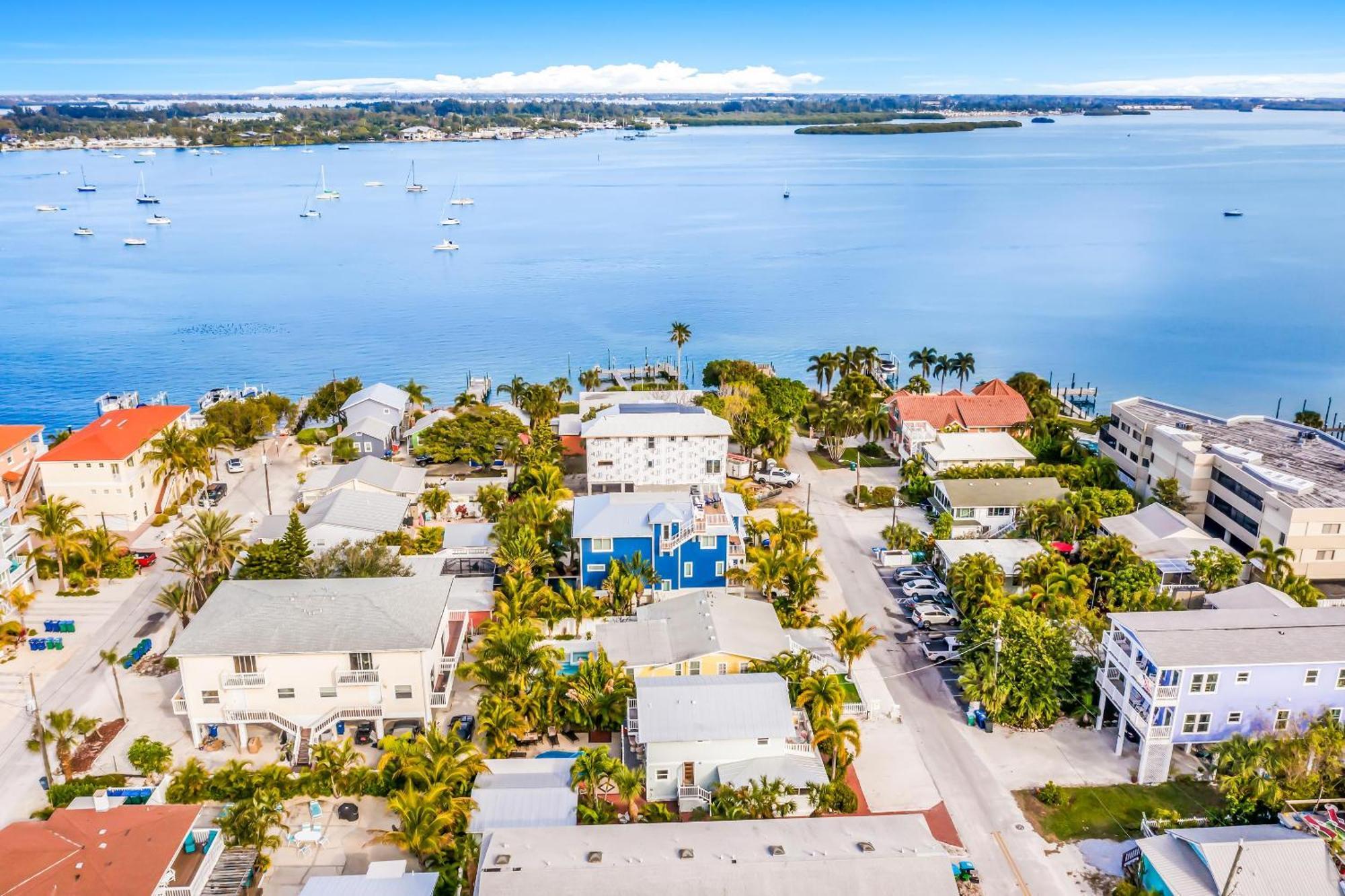 Seaside Manor Villa Bradenton Beach Exterior photo