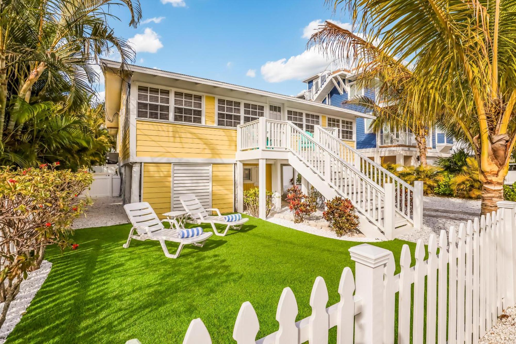 Seaside Manor Villa Bradenton Beach Exterior photo